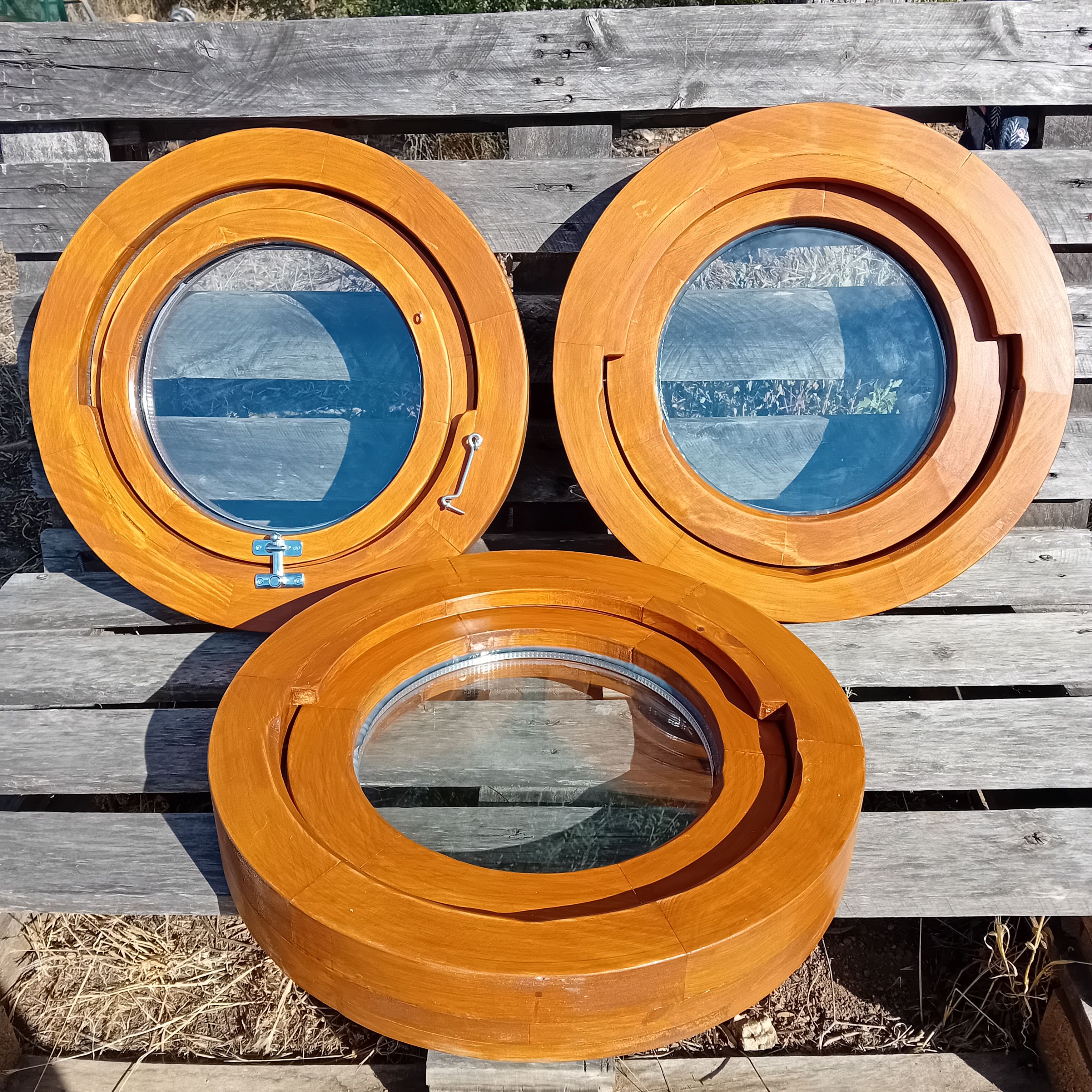 Some Design Inspiration with Round Windows